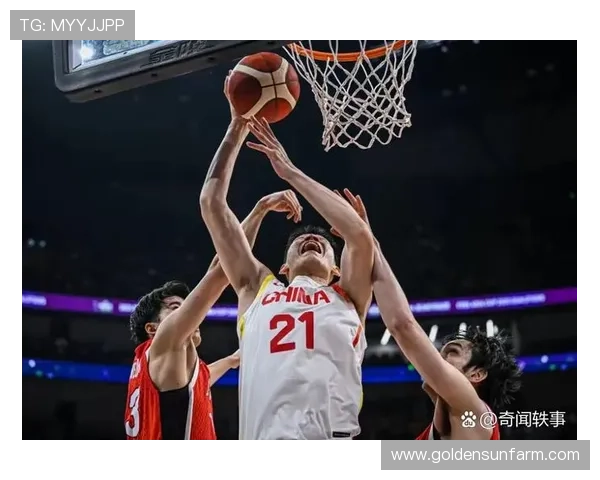 中国男篮迎战日本队，备战亚洲杯决赛展现全新阵容与策略