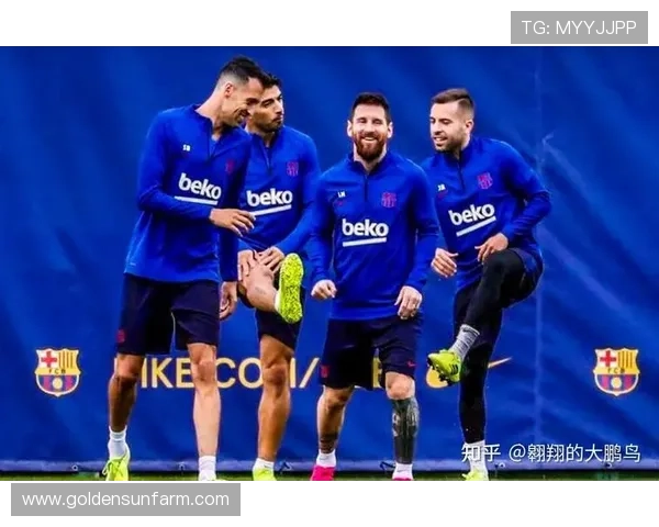 梅西加盟国际米兰后首次亮相:与队友训练默契十足备战新赛季 梅西加盟国际米兰后首次亮相:与队友训练默契十足备战新赛季