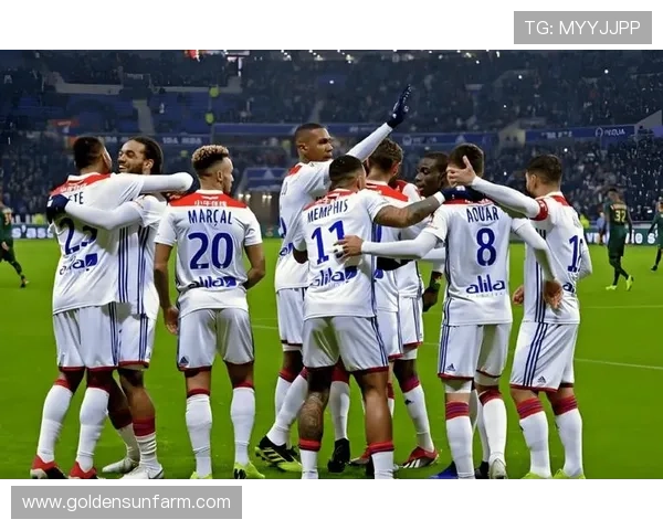 法甲联赛争冠格局生变巴黎领跑多队混战欧战席位悬念加剧球迷关注